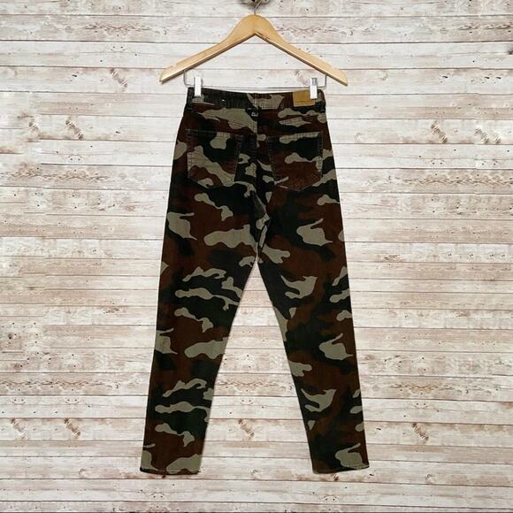 American Eagle Outfitters Camouflage Mom Jeans Corduroy Cabincore Preppy Size 0 - Picture 2 of 10